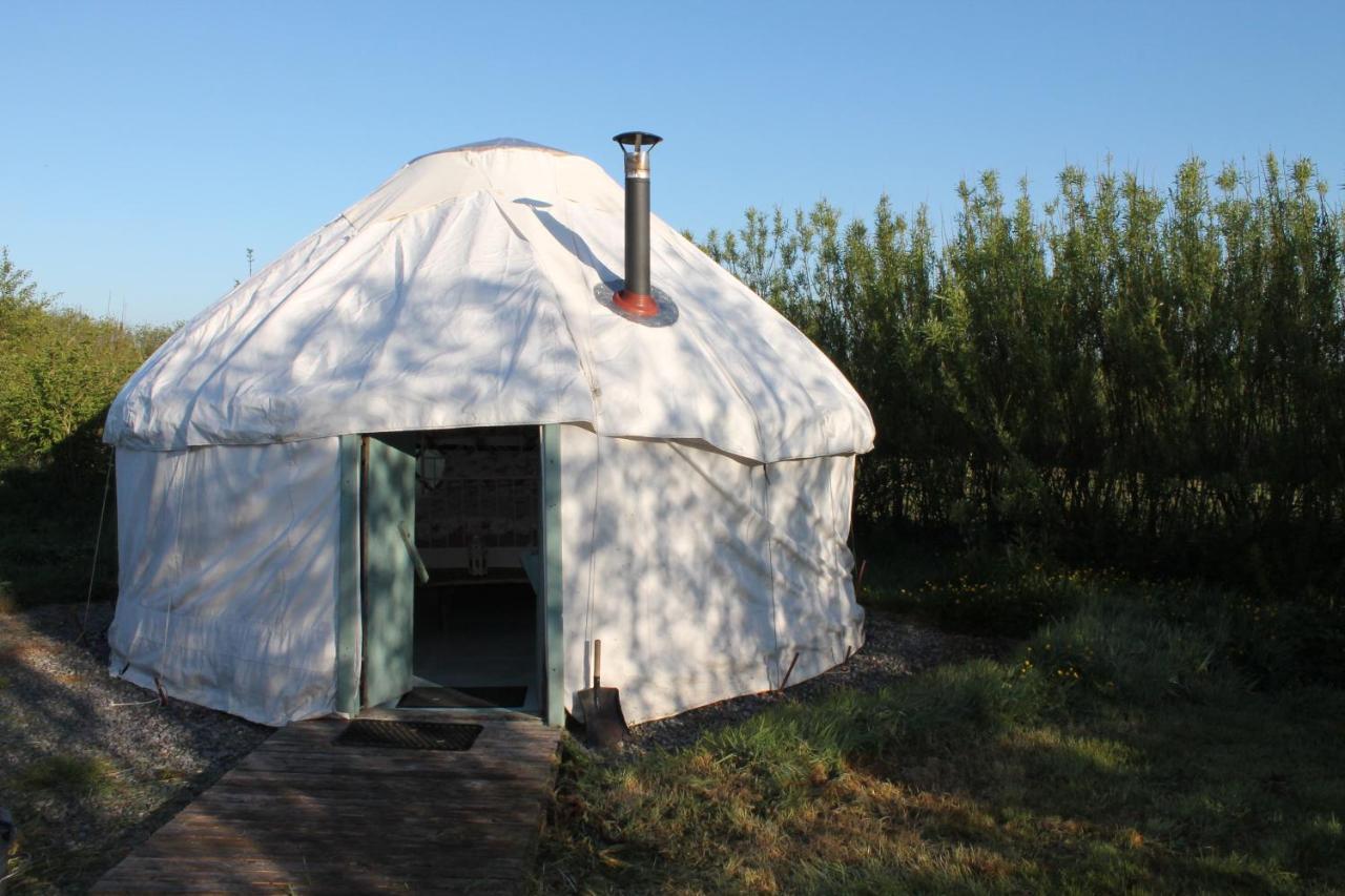 Mill Haven Place Glamping-Yurt 2 Haverfordwest Dış mekan fotoğraf