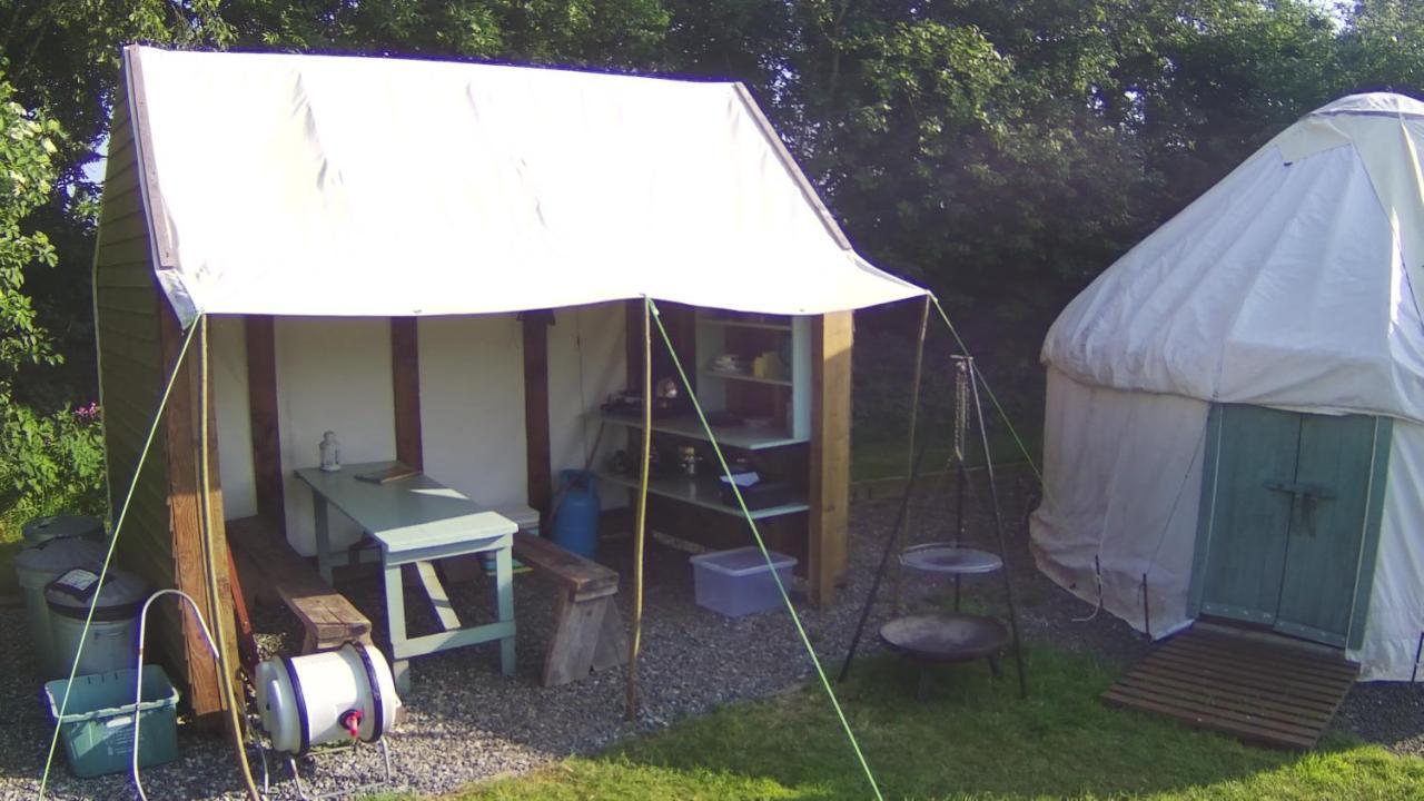 Mill Haven Place Glamping-Yurt 2 Haverfordwest Dış mekan fotoğraf