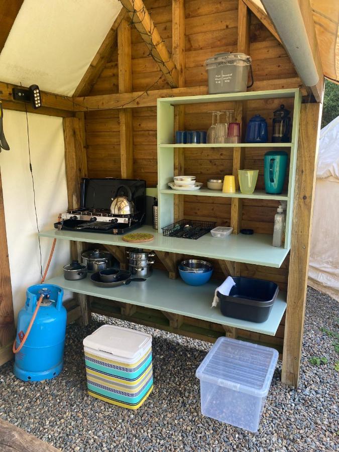 Mill Haven Place Glamping-Yurt 2 Haverfordwest Dış mekan fotoğraf